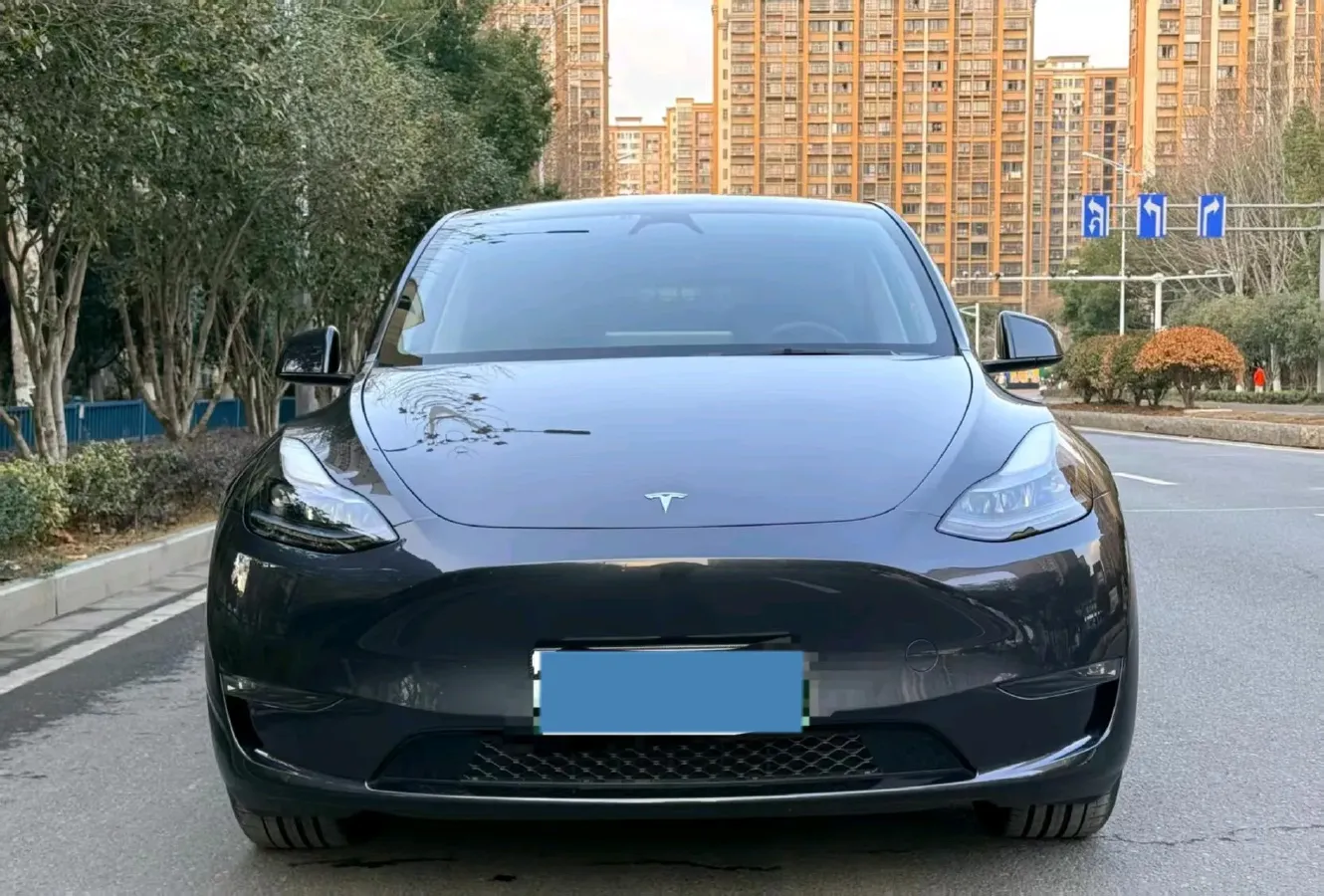 2024 Tesla Model Y BEV 78.4KWH,autocango,china used car exporter,china ev exporter,chinese used car exporter,chinese used ev exporter