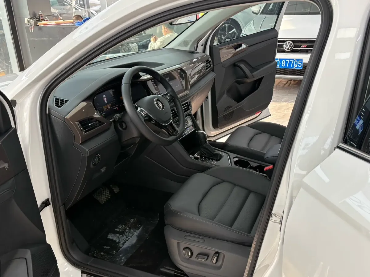 2022 Volkswagen Tharu 1.4T 150HP L4 7DCT,autocango,china used car exporter,china ev exporter,chinese used car exporter,chinese used ev exporter