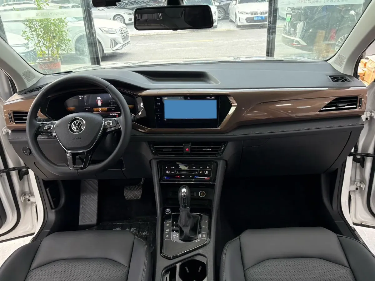 2022 Volkswagen Tharu 1.4T 150HP L4 7DCT,autocango,china used car exporter,china ev exporter,chinese used car exporter,chinese used ev exporter