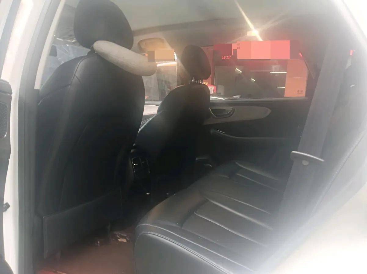 2022 Roewe RX5 1.5T 181HP L4 7DCT,autocango,china used car exporter,china ev exporter,chinese used car exporter,chinese used ev exporter