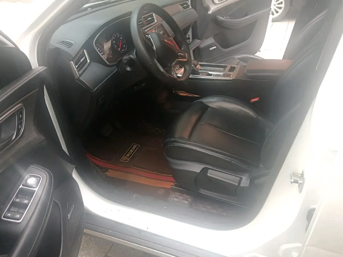 2022 Roewe RX5 1.5T 181HP L4 7DCT,autocango,china used car exporter,china ev exporter,chinese used car exporter,chinese used ev exporter