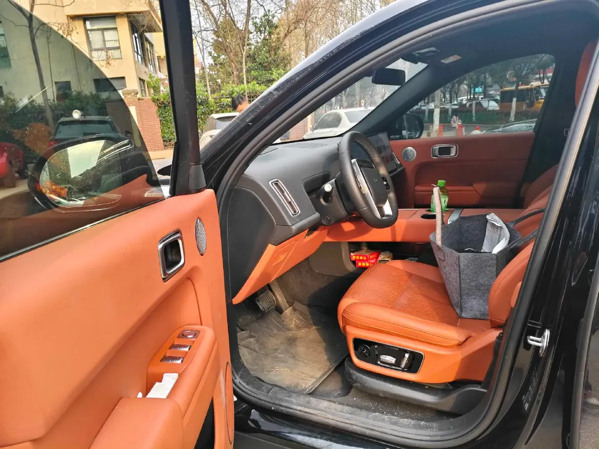 2025 Li L7 Range Extended 154HP REEV,autocango,china used car exporter,china ev exporter,chinese used car exporter,chinese used ev exporter