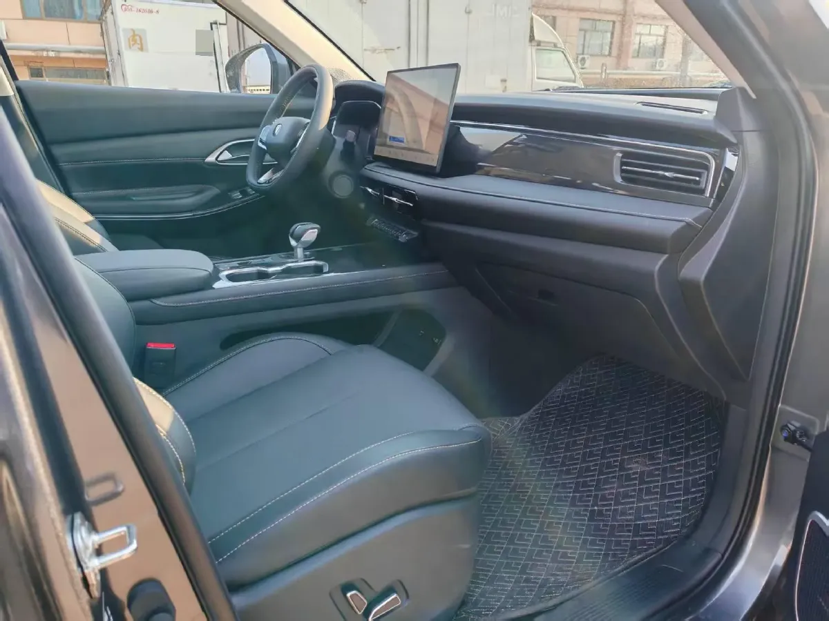 2024 ChangAn CS75 1.5T 188HP L4 7DCT,autocango,china used car exporter,china ev exporter,chinese used car exporter,chinese used ev exporter