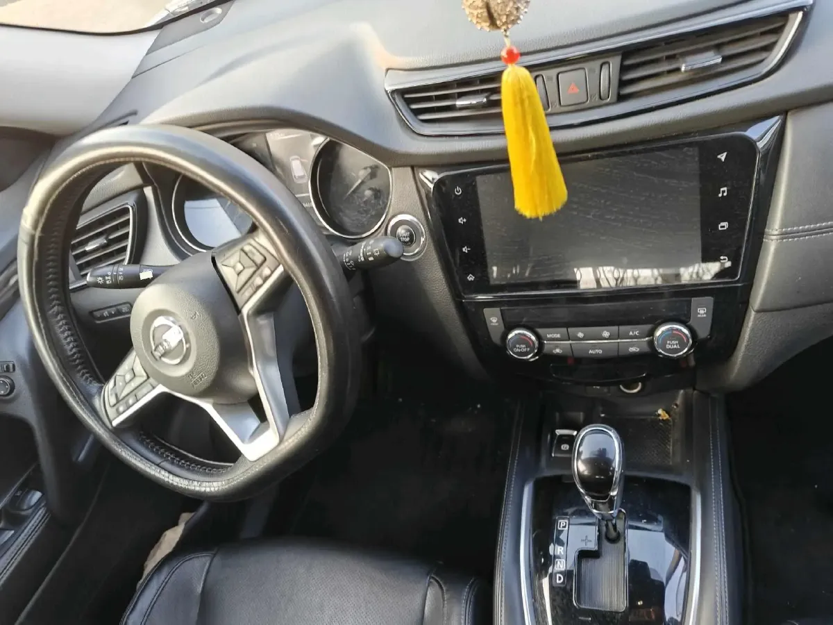 2019 Nissan X-Trail 2.0L 154HP L4 CVT,autocango,china used car exporter,china ev exporter,chinese used car exporter,chinese used ev exporter