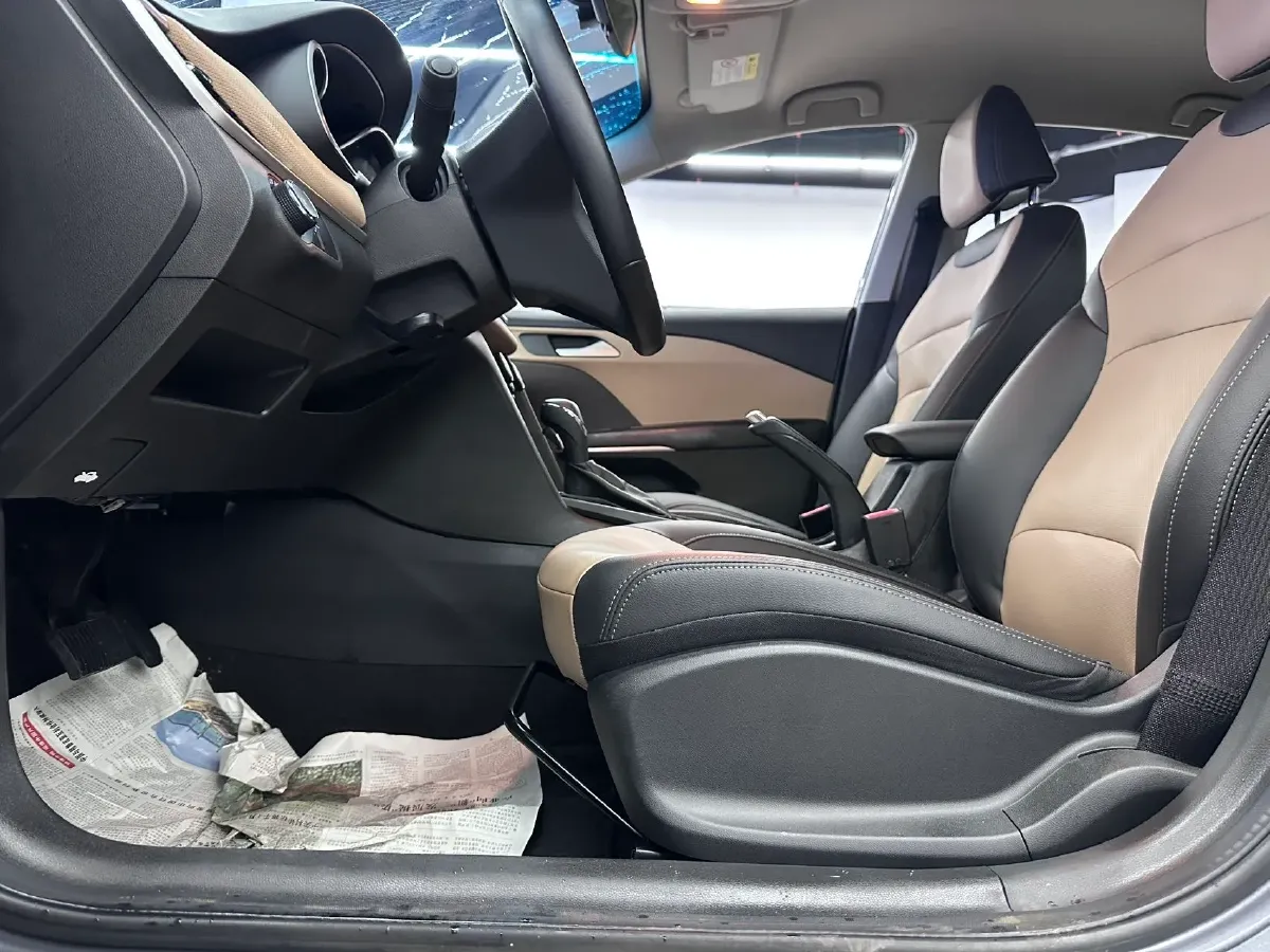 2020 Chevrolet Monza 1.5L 113HP L4 6AT,autocango,china used car exporter,china ev exporter,chinese used car exporter,chinese used ev exporter