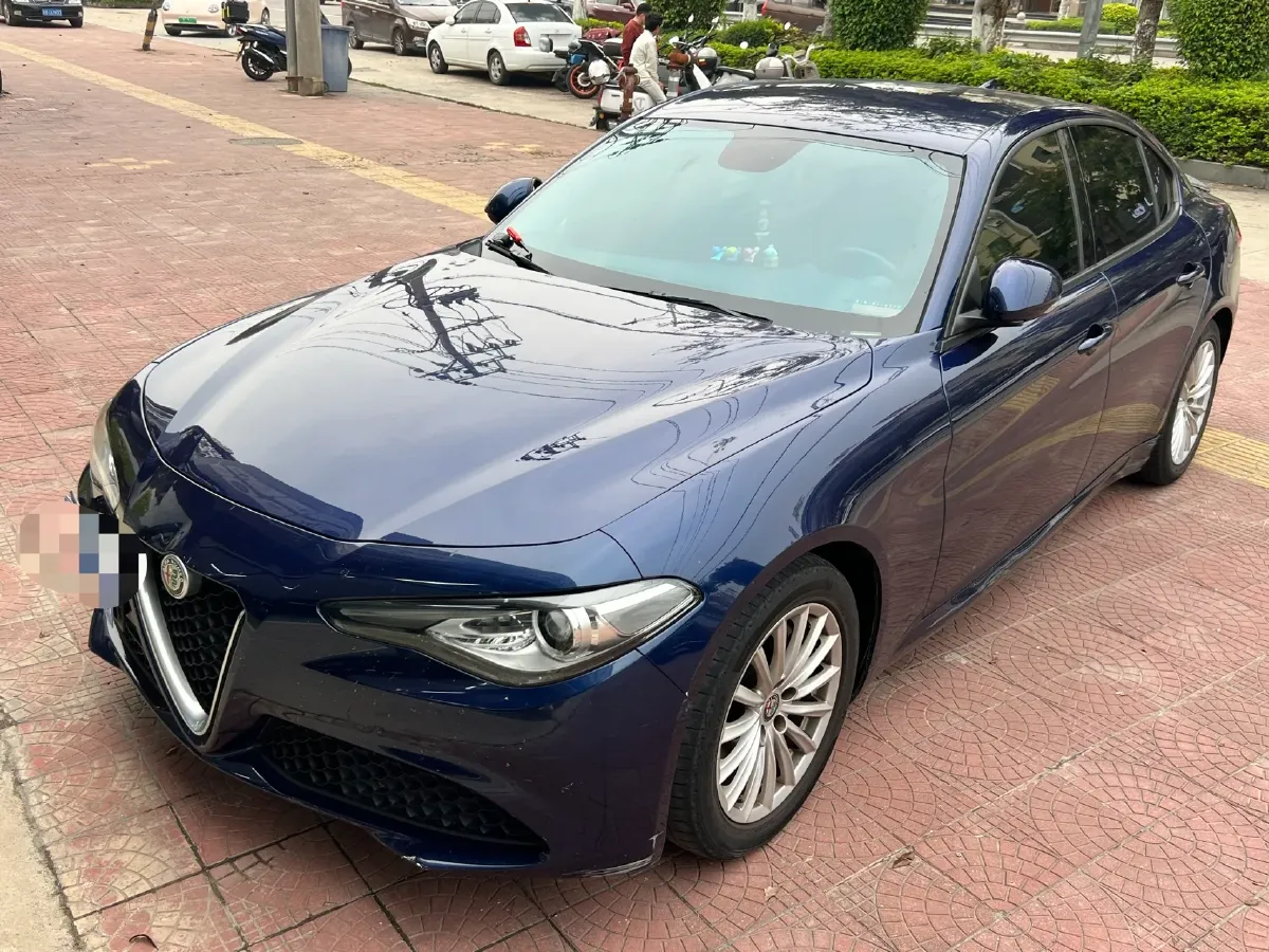 2017 Toyota Highlander 2.0T 220HP L4 6AT,autocango,china used car exporter,china ev exporter,chinese used car exporter,chinese used ev exporter