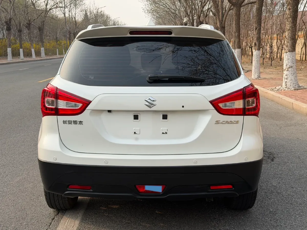 2017 Suzuki SX4 S-Cross 1.6L 122HP L4 CVT,autocango,china used car exporter,china ev exporter,chinese used car exporter,chinese used ev exporter