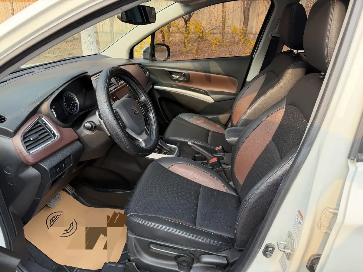 2017 Suzuki SX4 S-Cross 1.6L 122HP L4 CVT,autocango,china used car exporter,china ev exporter,chinese used car exporter,chinese used ev exporter