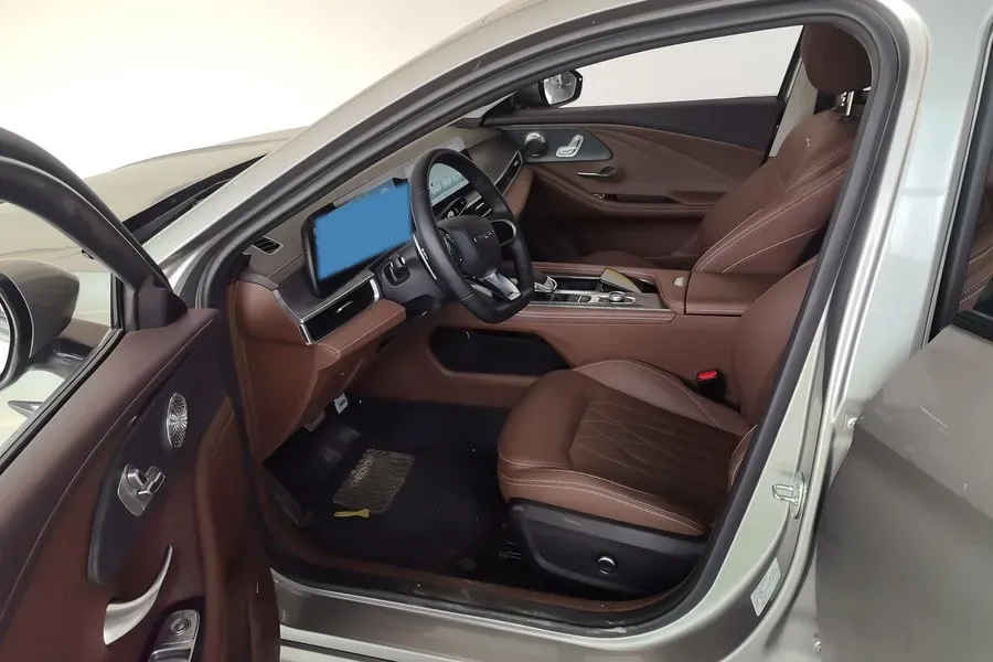 2024 Chery Arrizo 8 2.0T 254HP L4 8AT,autocango,china used car exporter,china ev exporter,chinese used car exporter,chinese used ev exporter