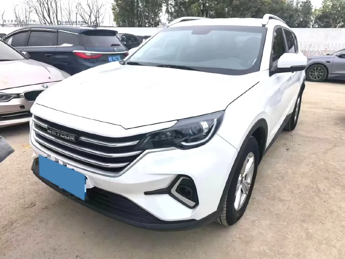 2023 Jetour X70M 1.5T 156HP L4 6DCT,autocango,china used car exporter,china ev exporter,chinese used car exporter,chinese used ev exporter