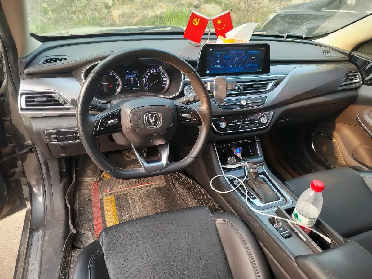 2021 ChangAn Raeton CC 1.5T 180HP L4 7DCT,autocango,china used car exporter,china ev exporter,chinese used car exporter,chinese used ev exporter