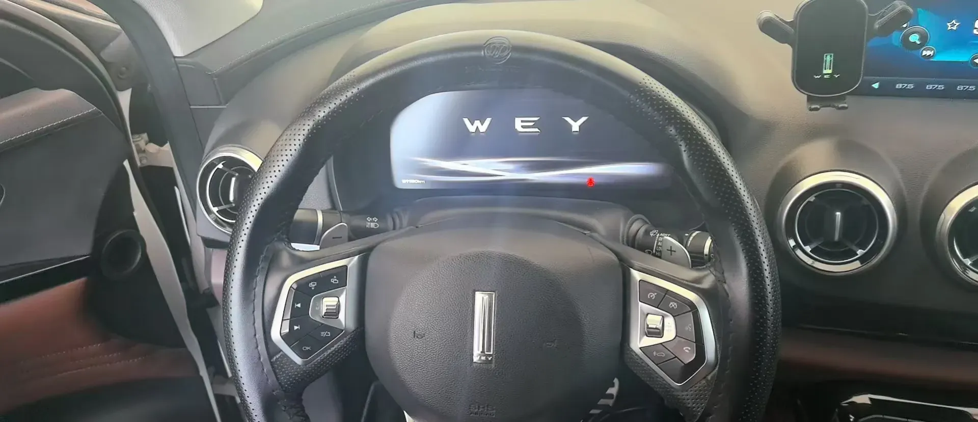 2017 WEY VV7 2.0T 234HP L4 7DCT,autocango,china used car exporter,china ev exporter,chinese used car exporter,chinese used ev exporter