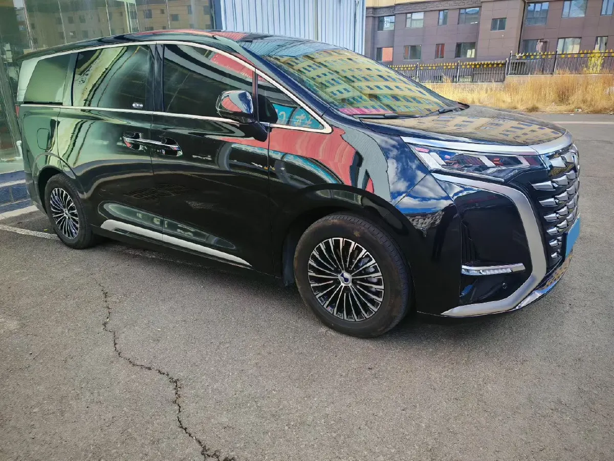 2024 Denza D9 1.5T 139HP L4 E-CVT PHEV 40KWH,autocango,china used car exporter,china ev exporter,chinese used car exporter,chinese used ev exporter