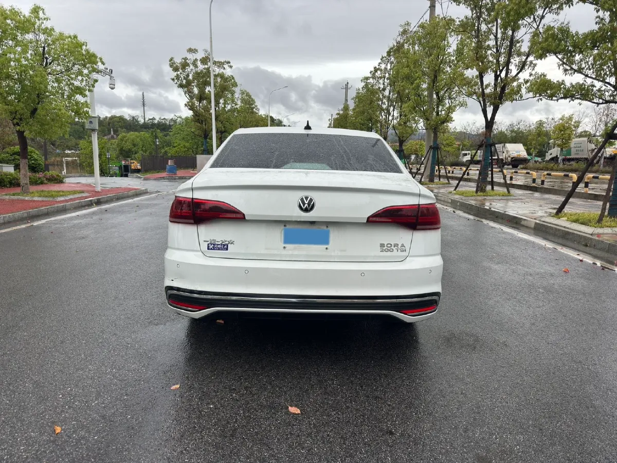 2023 Volkswagen Bora 1.2T 116HP L4 7DCT,autocango,china used car exporter,china ev exporter,chinese used car exporter,chinese used ev exporter