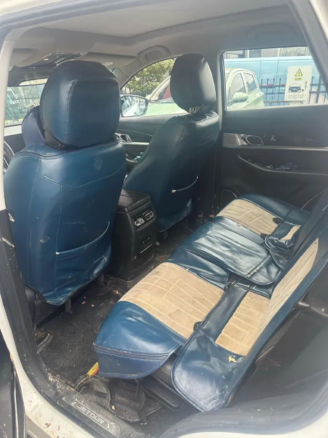 2020 Jetour X70 1.5T 156HP L4 6MT,autocango,china used car exporter,china ev exporter,chinese used car exporter,chinese used ev exporter