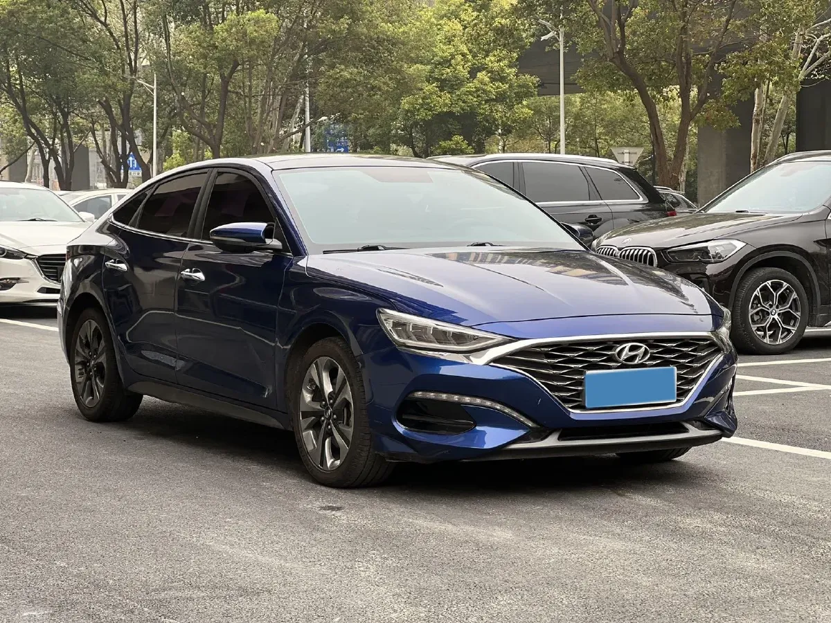 2019 Hyundai La Festa 1.6T 190HP L4 7DCT,autocango,china used car exporter,china ev exporter,chinese used car exporter,chinese used ev exporter