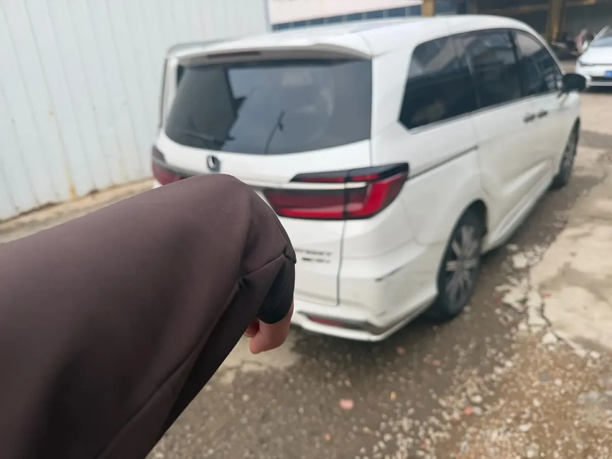 2022 Honda Odyssey 2.0L 146HP L4 E-CVT Hybrid,autocango,china used car exporter,china ev exporter,chinese used car exporter,chinese used ev exporter