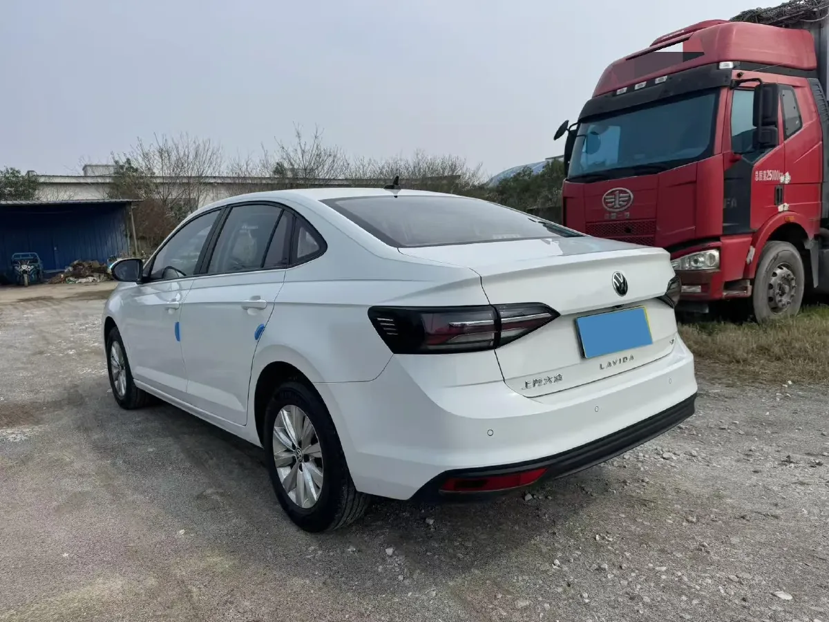 2025 Volkswagen Lavida 1.5L 110HP L4 6AT,autocango,china used car exporter,china ev exporter,chinese used car exporter,chinese used ev exporter