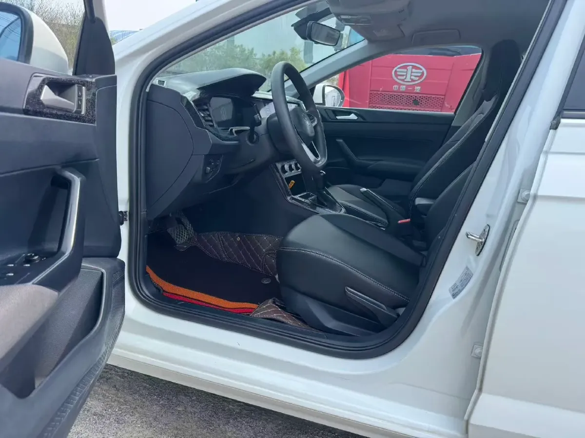 2025 Volkswagen Lavida 1.5L 110HP L4 6AT,autocango,china used car exporter,china ev exporter,chinese used car exporter,chinese used ev exporter