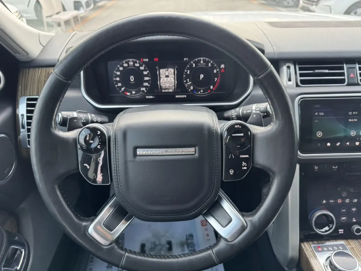 2018 Land Rover Range Rover 3.0T 381HP V6 8AT,autocango,china used car exporter,china ev exporter,chinese used car exporter,chinese used ev exporter