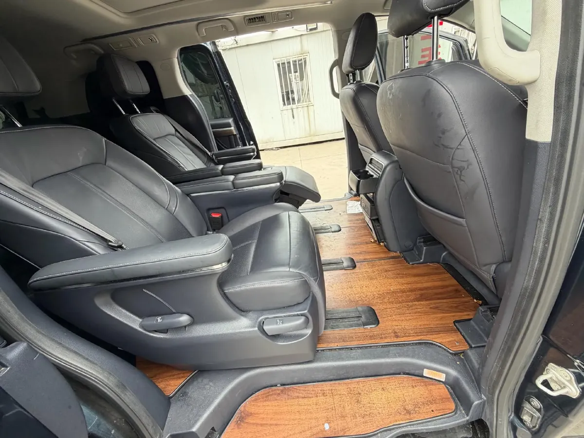 2021 GAC Trumpchi M8 2.0T 252HP L4 8AT,autocango,china used car exporter,china ev exporter,chinese used car exporter,chinese used ev exporter