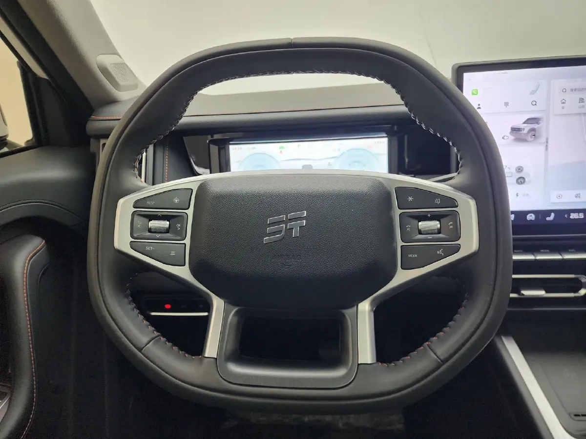 2025 MAXUS XinTu V70 2.0T 150HP L4 9AT,autocango,china used car exporter,china ev exporter,chinese used car exporter,chinese used ev exporter