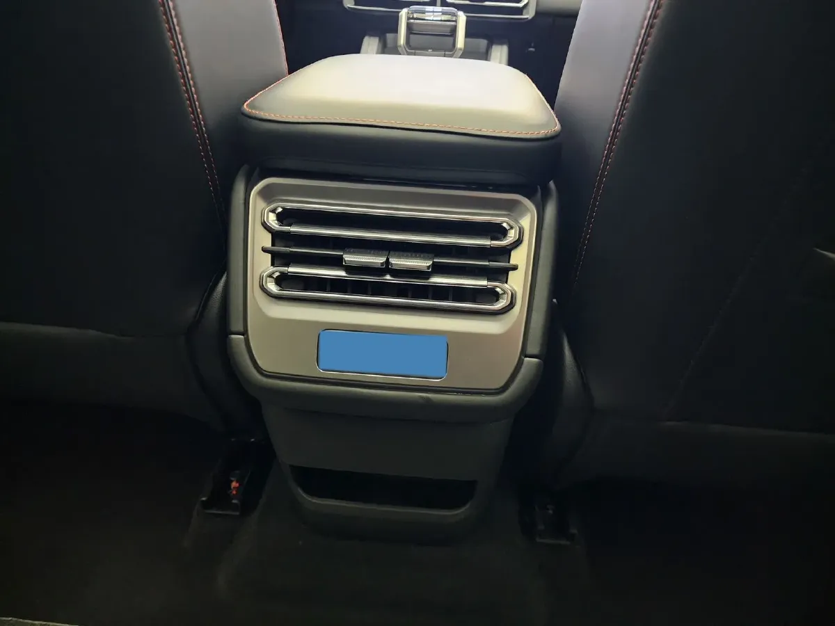 2025 MAXUS XinTu V70 2.0T 150HP L4 9AT,autocango,china used car exporter,china ev exporter,chinese used car exporter,chinese used ev exporter