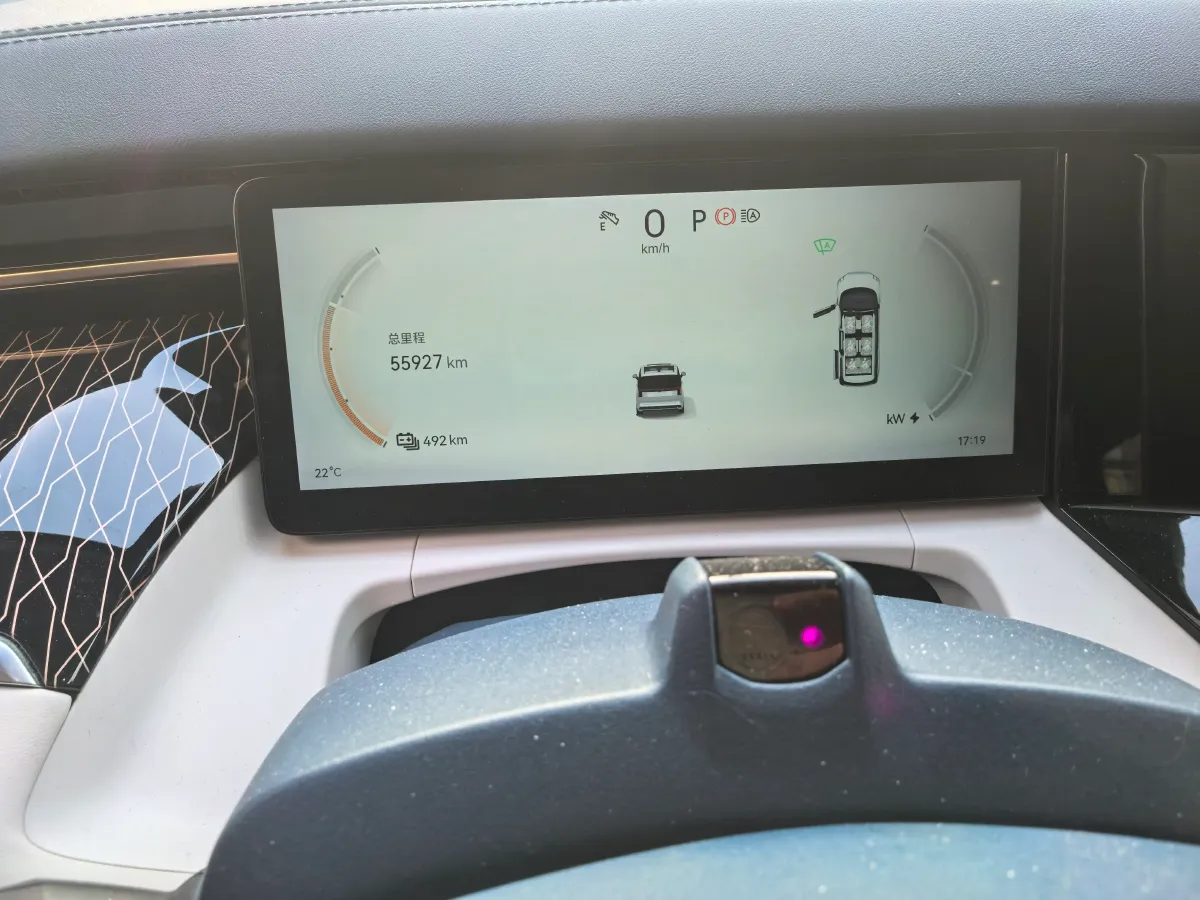 2022 Zeekr 009 BEV 116KWH,autocango,china used car exporter,china ev exporter,chinese used car exporter,chinese used ev exporter