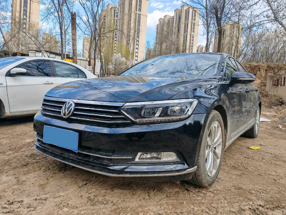 2018 Volkswagen Magotan 1.8T 180HP L4 7DCT,autocango,china used car exporter,china ev exporter,chinese used car exporter,chinese used ev exporter