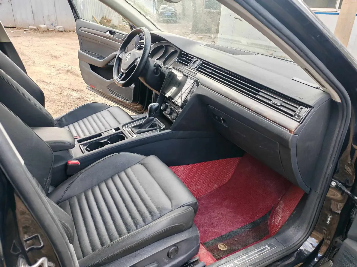 2018 Volkswagen Magotan 1.8T 180HP L4 7DCT,autocango,china used car exporter,china ev exporter,chinese used car exporter,chinese used ev exporter