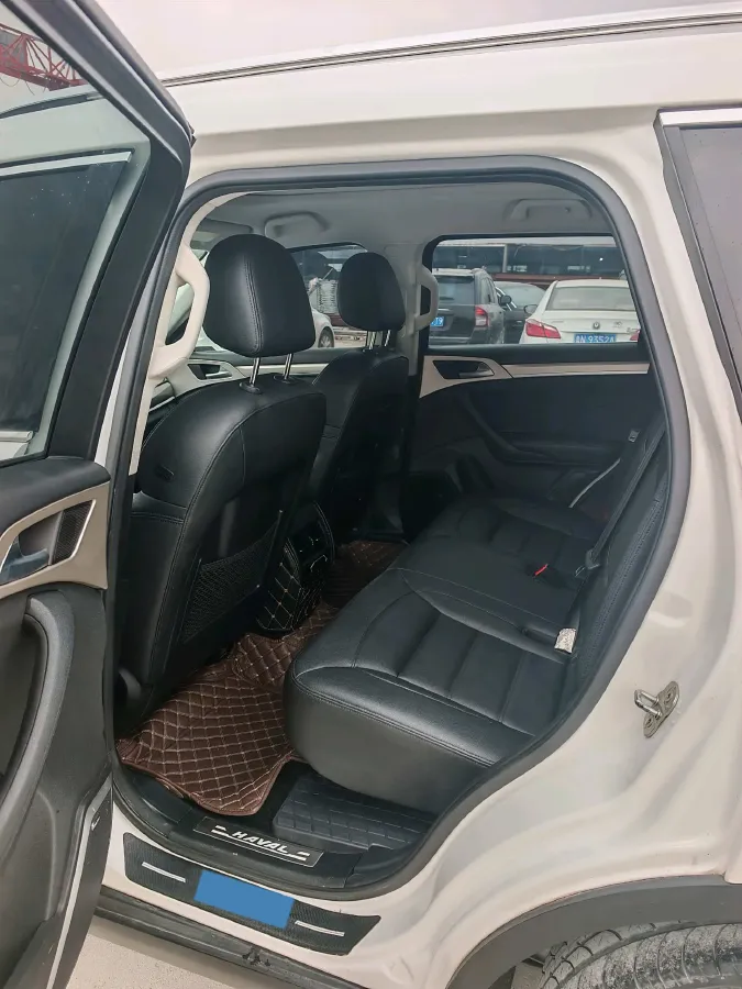 2017 Haval H7 2.0T 231HP L4 6DCT,autocango,china used car exporter,china ev exporter,chinese used car exporter,chinese used ev exporter