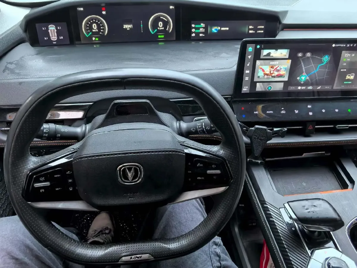 2022 Chevrolet Menlo BEV 61.1KWH,autocango,china used car exporter,china ev exporter,chinese used car exporter,chinese used ev exporter