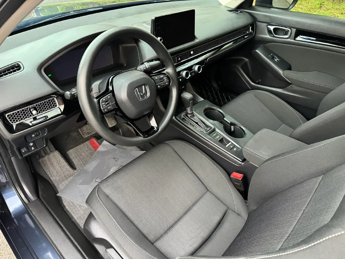 2023 Honda Civic 1.5T 182HP L4 CVT,autocango,china used car exporter,china ev exporter,chinese used car exporter,chinese used ev exporter