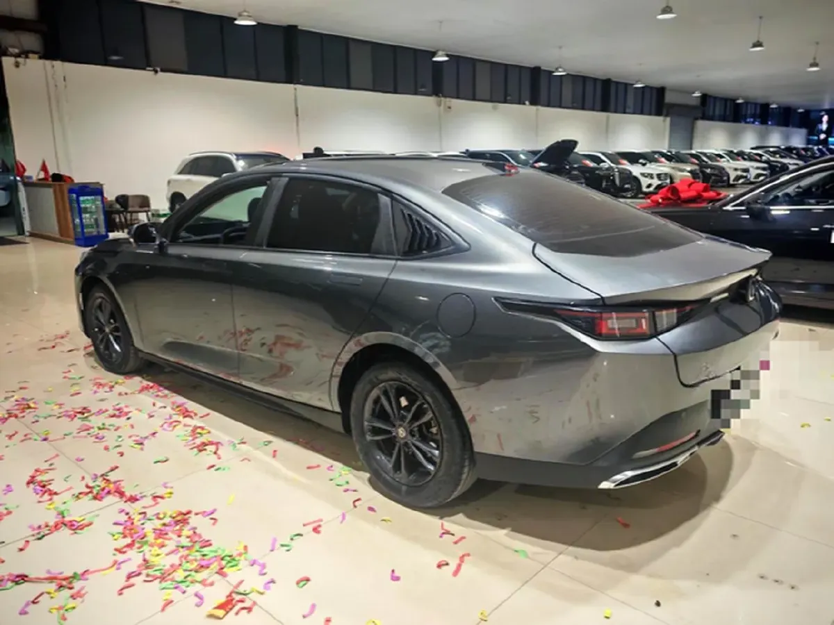 2023 ChangAn Lamore 1.5T 170HP L4 7DCT,autocango,china used car exporter,china ev exporter,chinese used car exporter,chinese used ev exporter