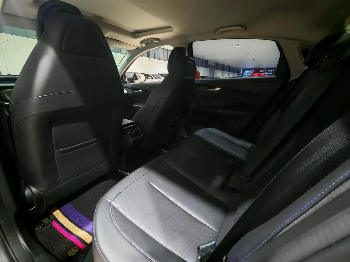 2023 ChangAn Lamore 1.5T 170HP L4 7DCT,autocango,china used car exporter,china ev exporter,chinese used car exporter,chinese used ev exporter