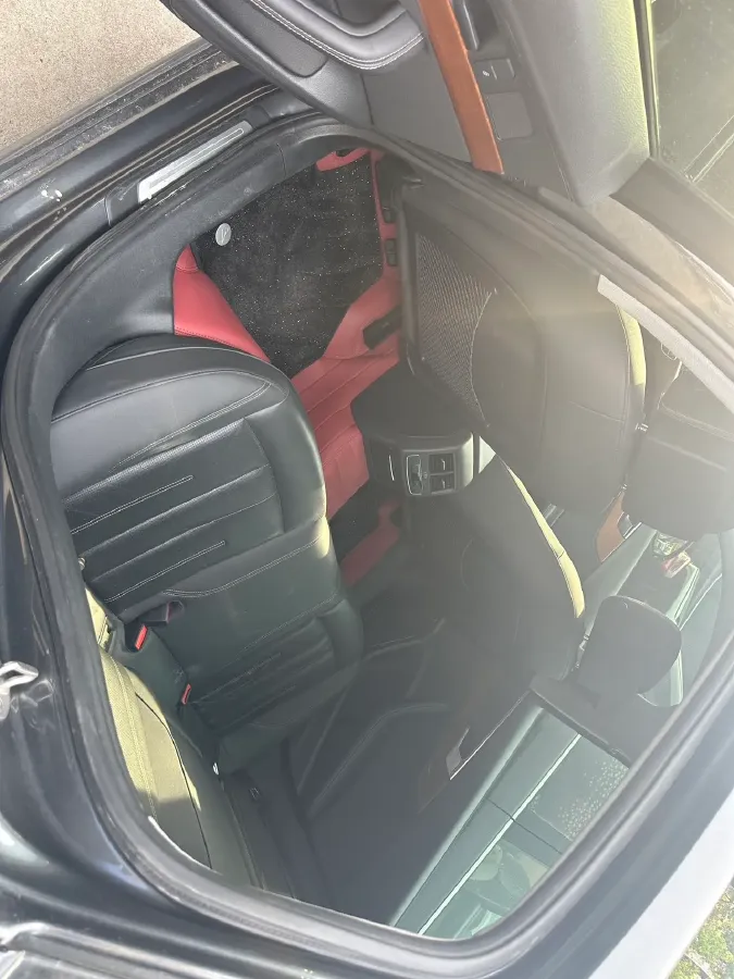 2020 Audi A4L 2.0T 190HP L4 7DCT,autocango,china used car exporter,china ev exporter,chinese used car exporter,chinese used ev exporter