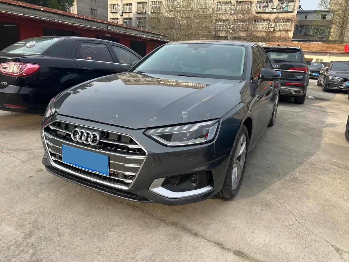 2020 Audi A4L 2.0T 190HP L4 7DCT,autocango,china used car exporter,china ev exporter,chinese used car exporter,chinese used ev exporter