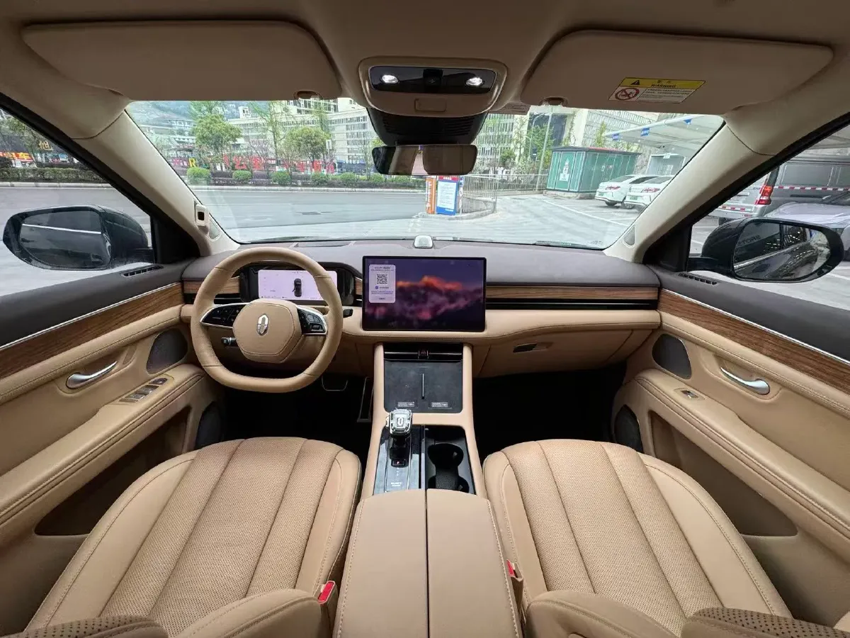 2024 AITO AITO M7 1.5T 152HP L4 REEV 42KWH,autocango,china used car exporter,china ev exporter,chinese used car exporter,chinese used ev exporter