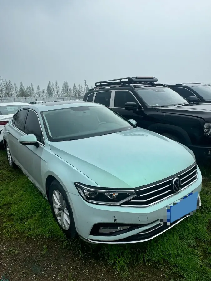 2020 Volkswagen Magotan 1.4T 150HP L4 7DCT,autocango,china used car exporter,china ev exporter,chinese used car exporter,chinese used ev exporter