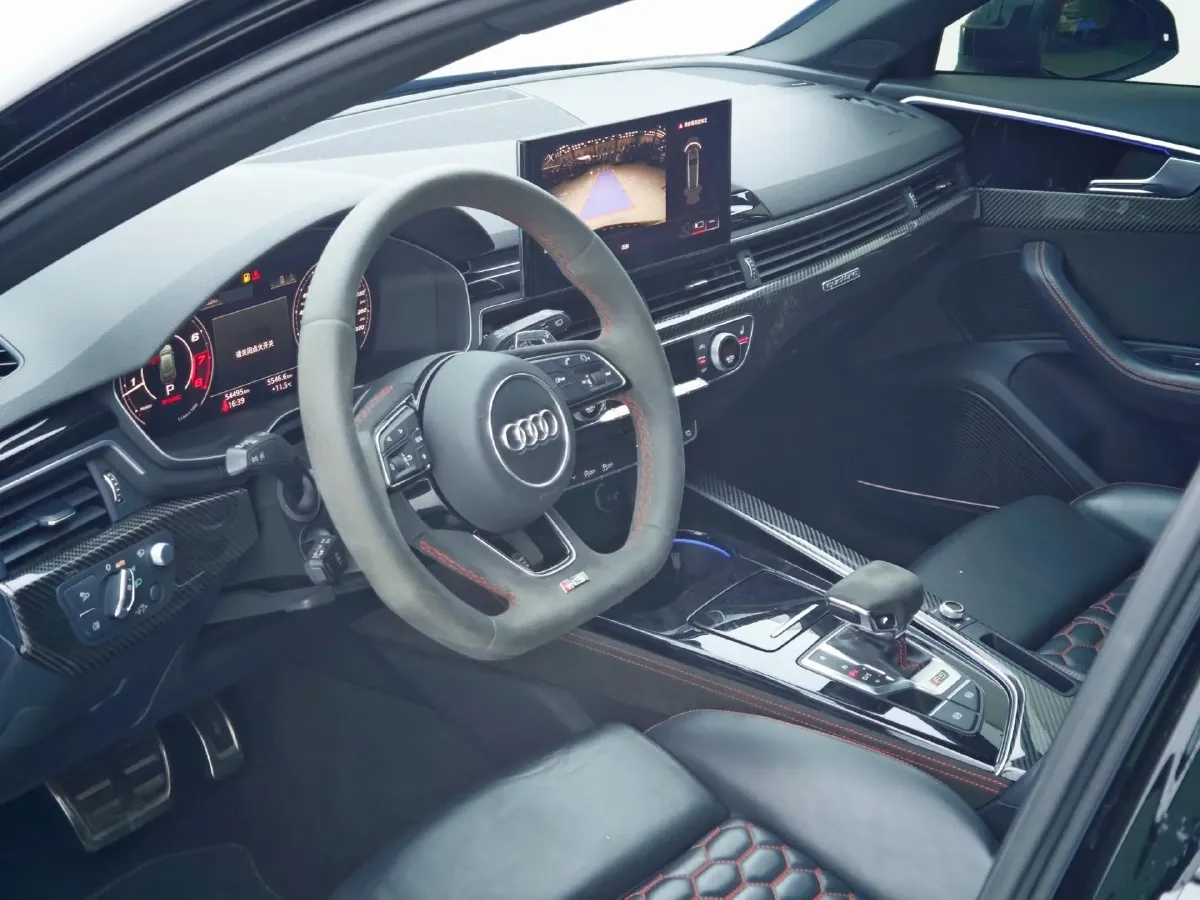 2022 Audi RS 4 2.9T 450HP V6 8AT,autocango,china used car exporter,china ev exporter,chinese used car exporter,chinese used ev exporter