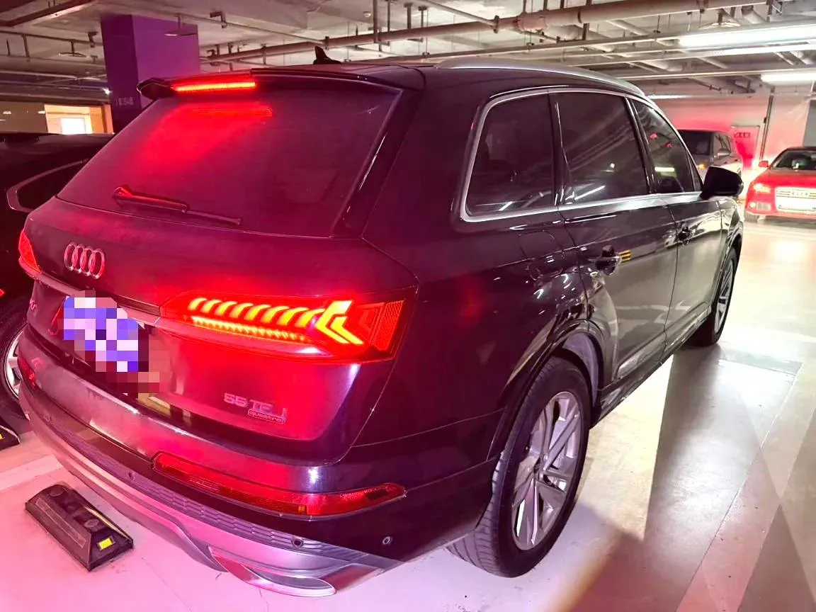 2021 Audi Q7 3.0T 340HP V6 8AT,autocango,china used car exporter,china ev exporter,chinese used car exporter,chinese used ev exporter