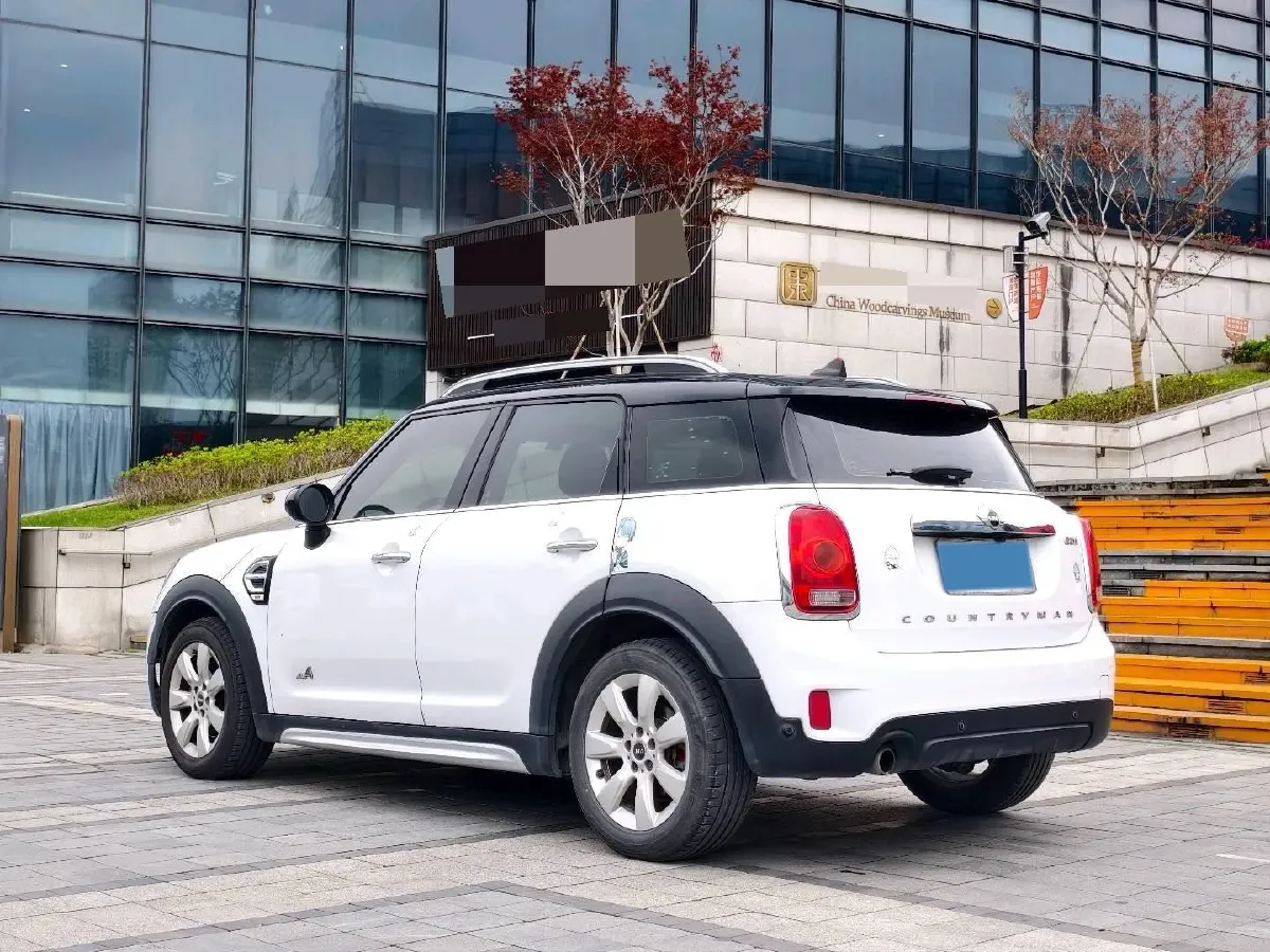 2017 MINI COUNTRYMAN 1.5T 136HP L3 6AT,autocango,china used car exporter,china ev exporter,chinese used car exporter,chinese used ev exporter