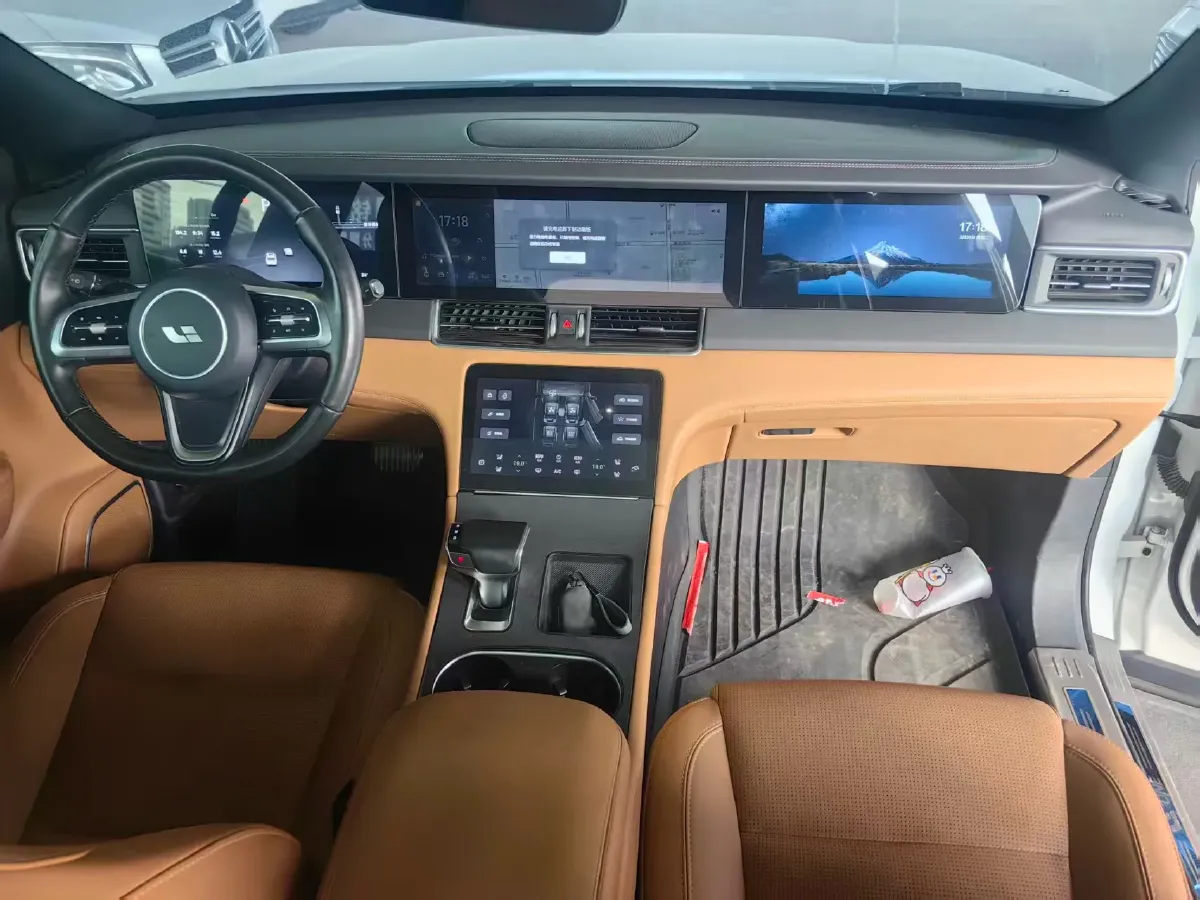 2021 Li ONE Range Extended 131HP REEV 40.5KWH,autocango,china used car exporter,china ev exporter,chinese used car exporter,chinese used ev exporter