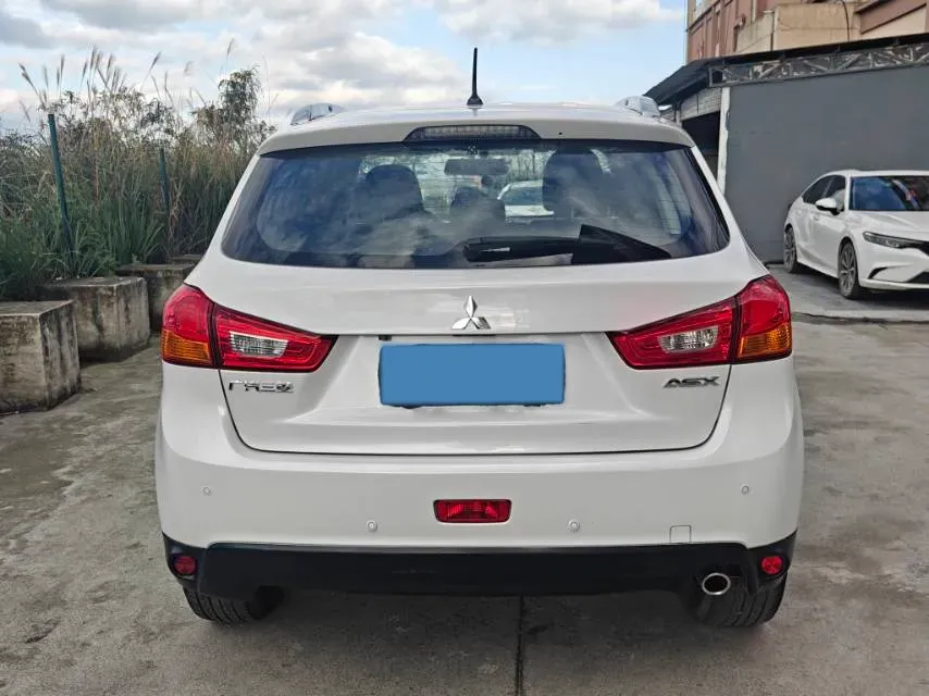 2018 Mitsubishi ASX 1.6L 124HP L4 5MT,autocango,china used car exporter,china ev exporter,chinese used car exporter,chinese used ev exporter
