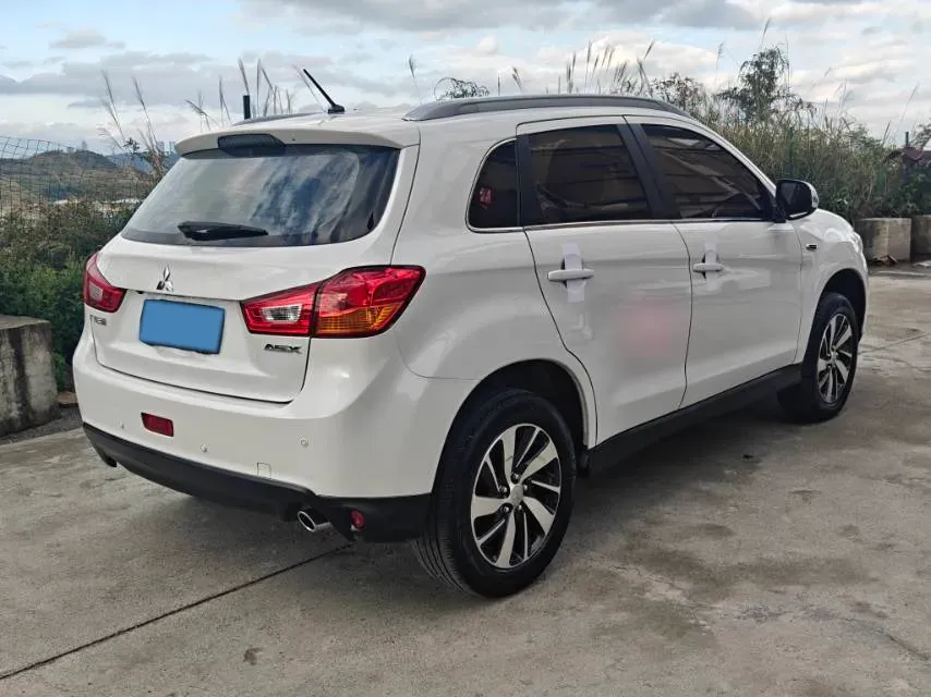 2018 Mitsubishi ASX 1.6L 124HP L4 5MT,autocango,china used car exporter,china ev exporter,chinese used car exporter,chinese used ev exporter