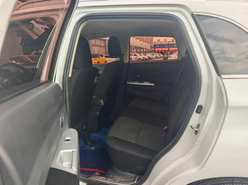 2018 Mitsubishi ASX 1.6L 124HP L4 5MT,autocango,china used car exporter,china ev exporter,chinese used car exporter,chinese used ev exporter