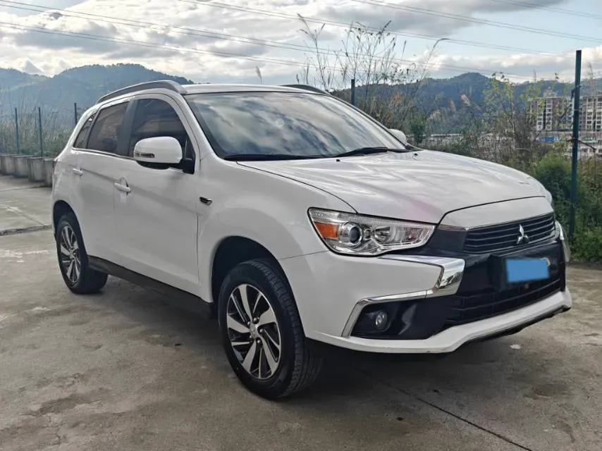 2018 Mitsubishi ASX 1.6L 124HP L4 5MT,autocango,china used car exporter,china ev exporter,chinese used car exporter,chinese used ev exporter