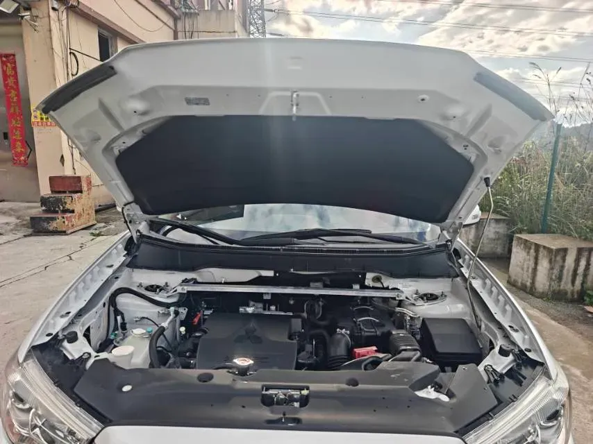 2018 Mitsubishi ASX 1.6L 124HP L4 5MT,autocango,china used car exporter,china ev exporter,chinese used car exporter,chinese used ev exporter