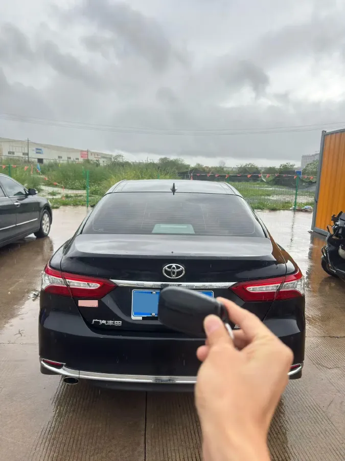 2023 Toyota Camry 2.0L 177HP L4 CVT,autocango,china used car exporter,china ev exporter,chinese used car exporter,chinese used ev exporter