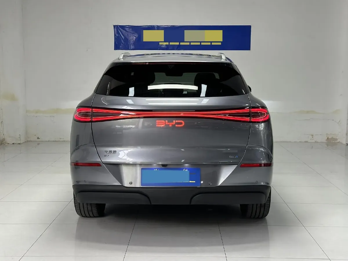 2025 LanDian E5 PLUS 1.5L 95HP L4 E-CVT PHEV,autocango,china used car exporter,china ev exporter,chinese used car exporter,chinese used ev exporter